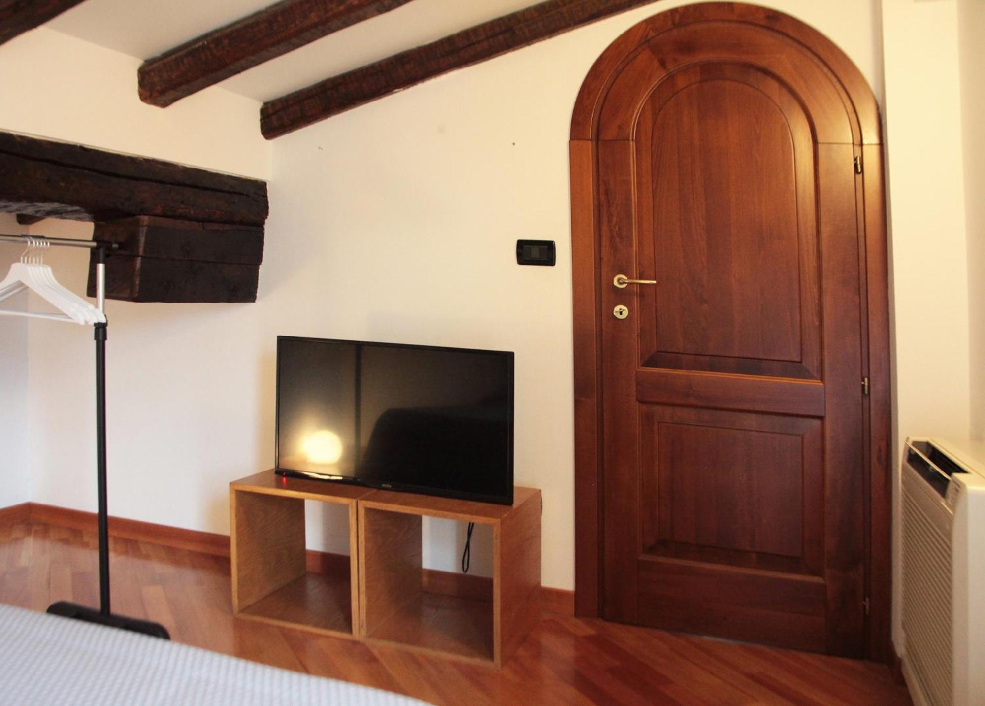 Yawhome B&B Bolonia Exterior foto