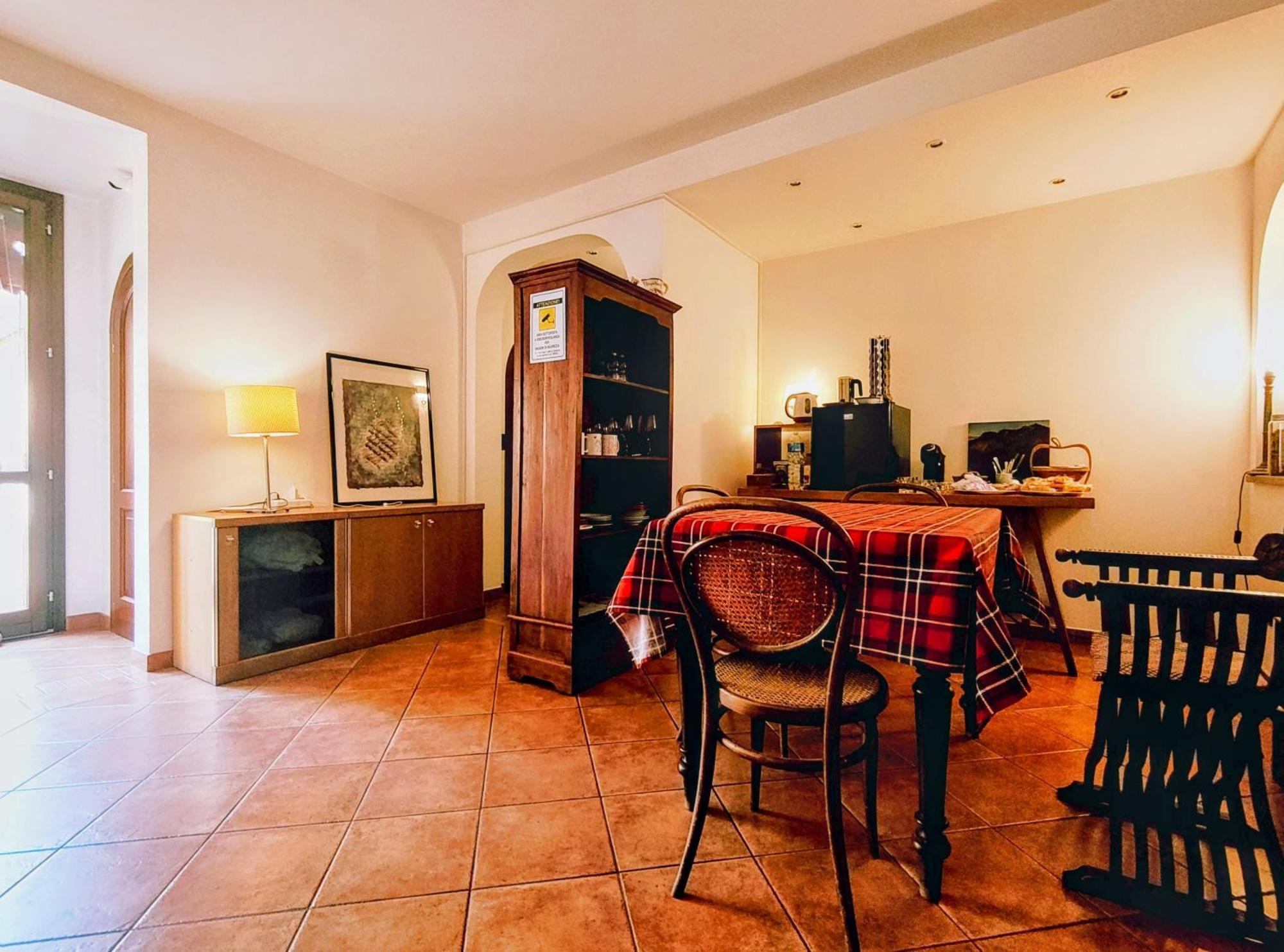 Yawhome B&B Bolonia Exterior foto